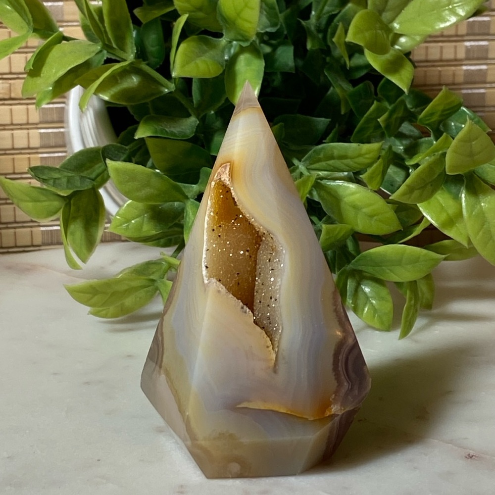 AGATE DIAMOND